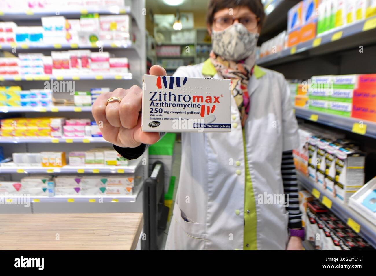 azithromycin france