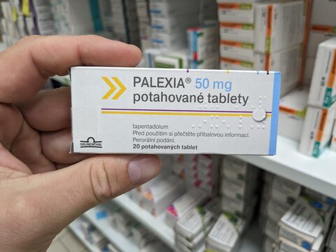 Tapentadol france