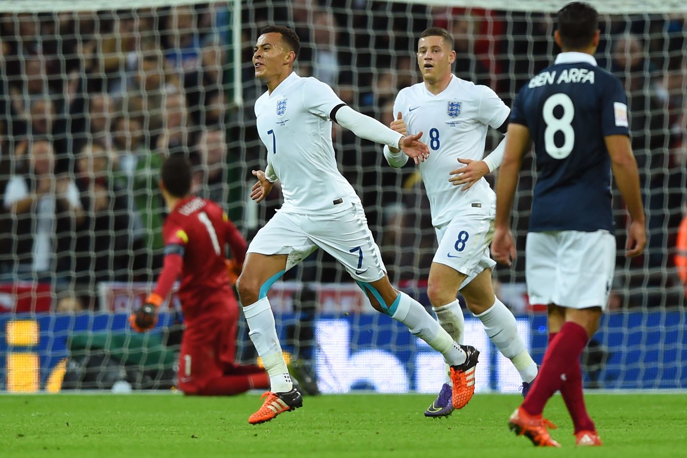 Dele alli vs france