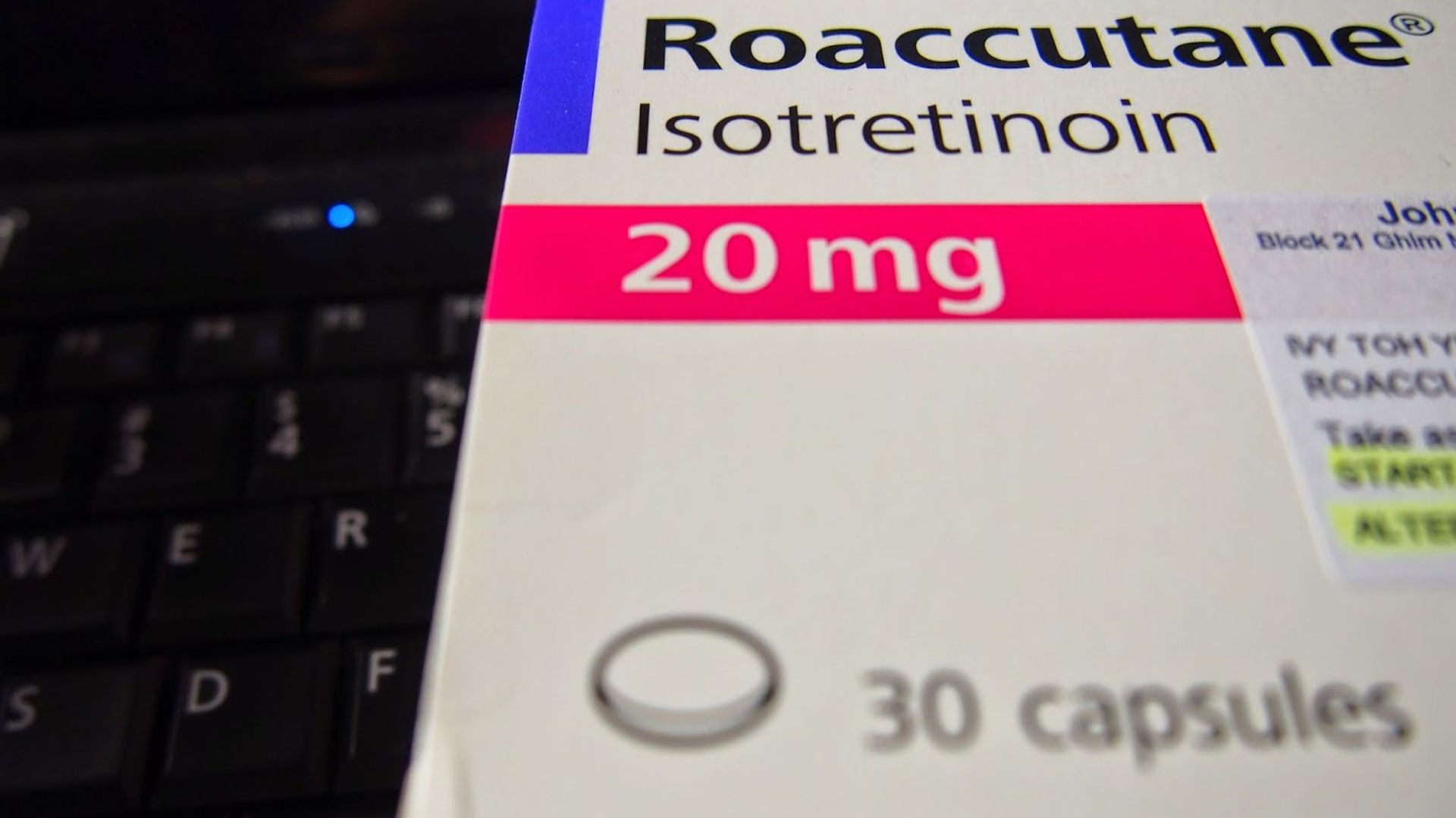 Roaccutane Gel France
